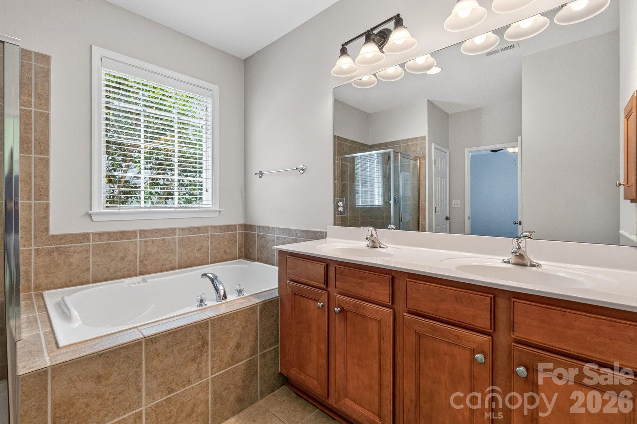 17620 Harbor Walk Drive Property Photo 28