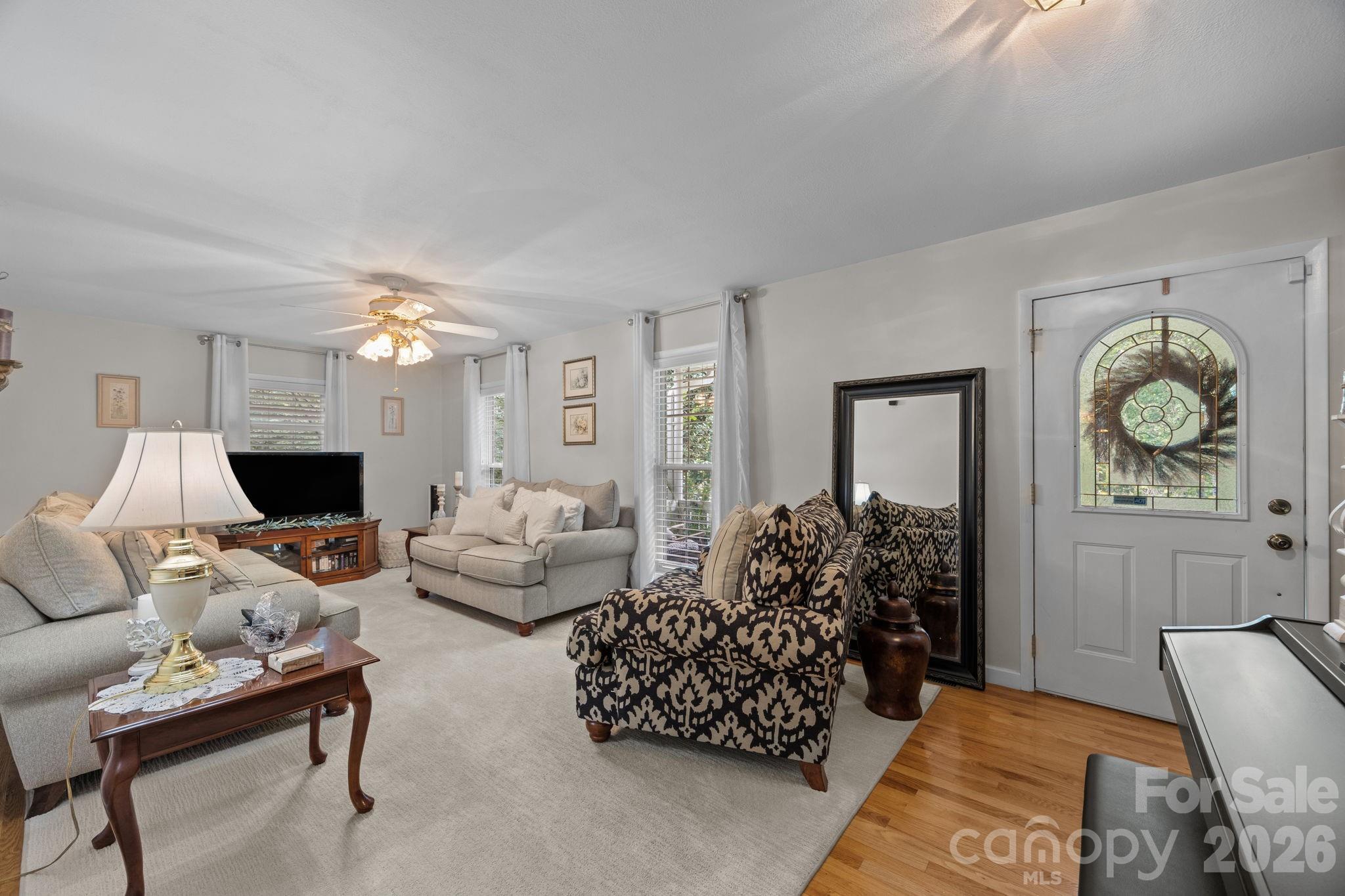 124 Lytle Cove Road Property Photo 10
