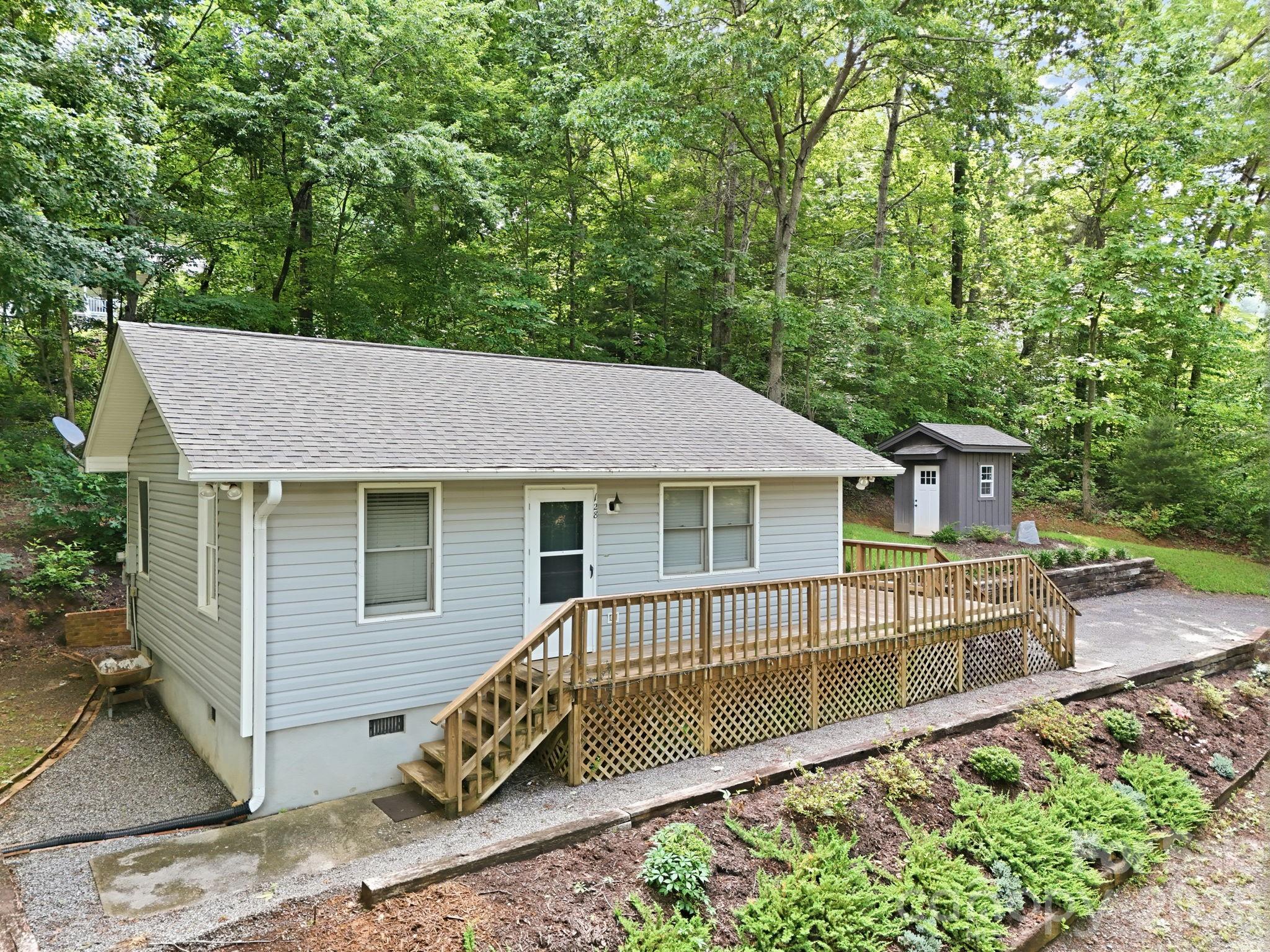 124 Lytle Cove Road Property Photo 27