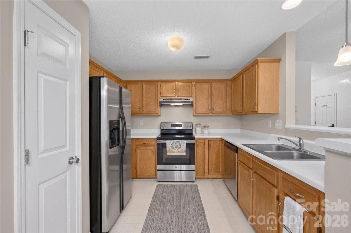 9207 Amy Drive Property Photo 10