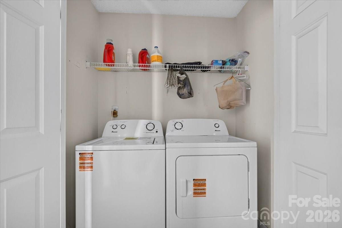 9207 Amy Drive Property Photo 17