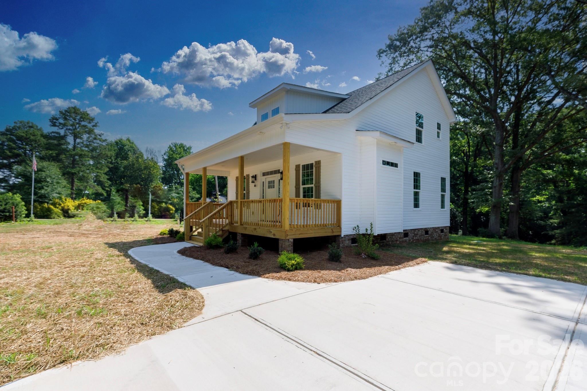 579 Trexler Lane Property Photo 2