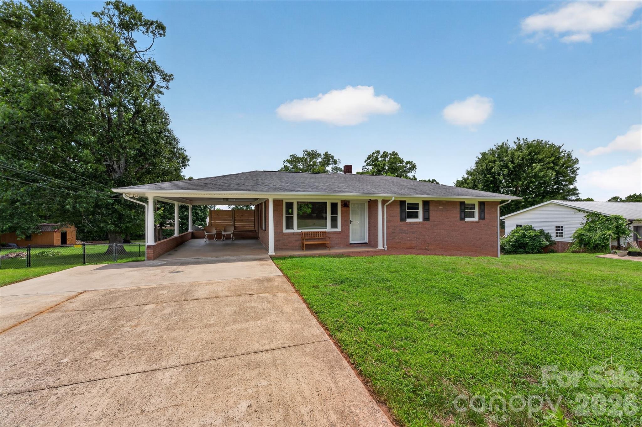 2671 Terrace Drive Property Photo 3