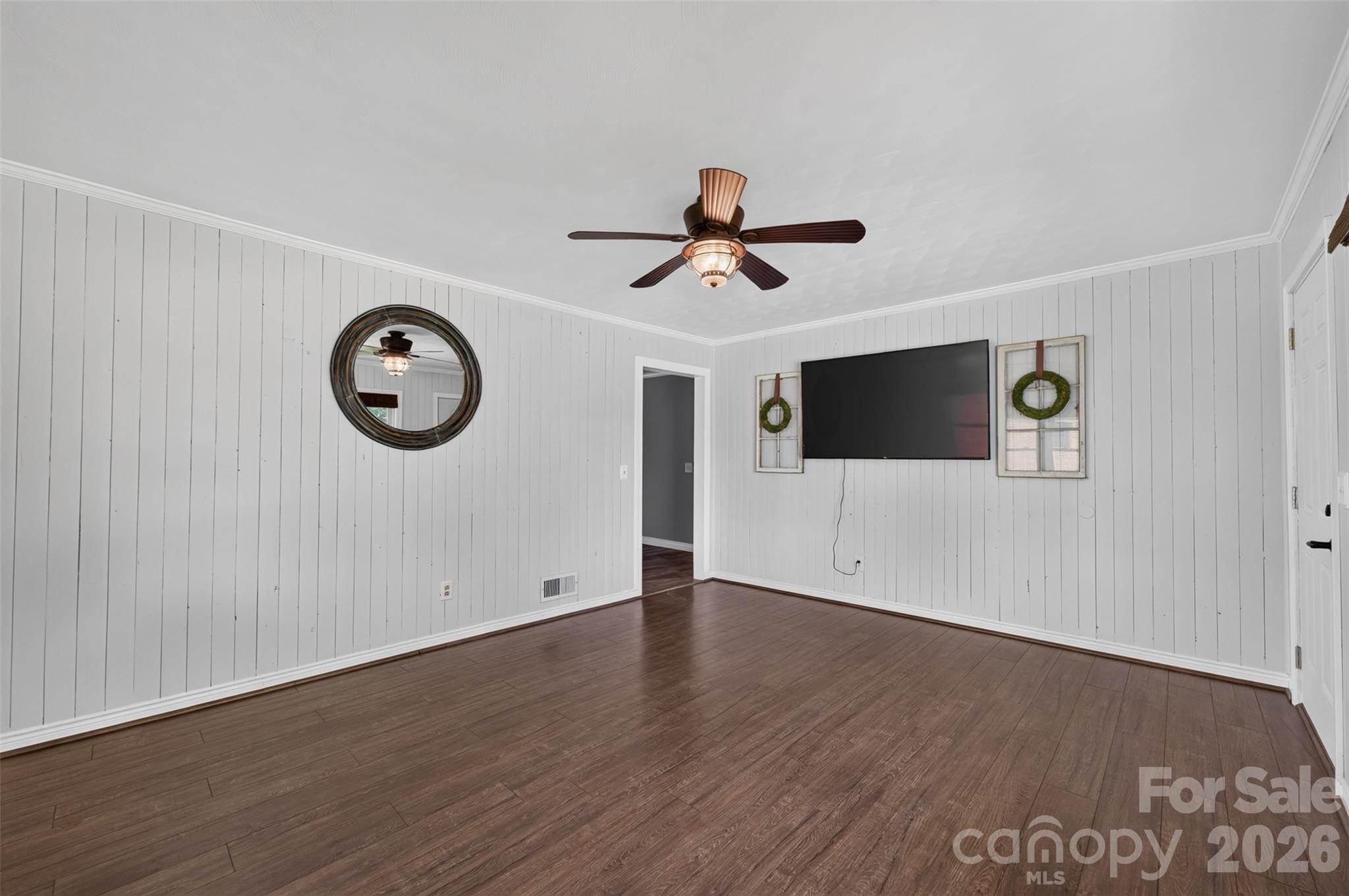 2671 Terrace Drive Property Photo 8