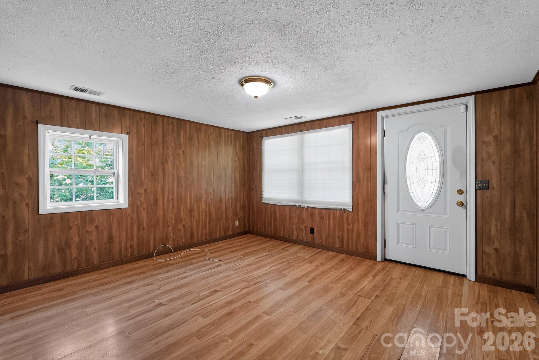4494 Market Street Property Photo 7