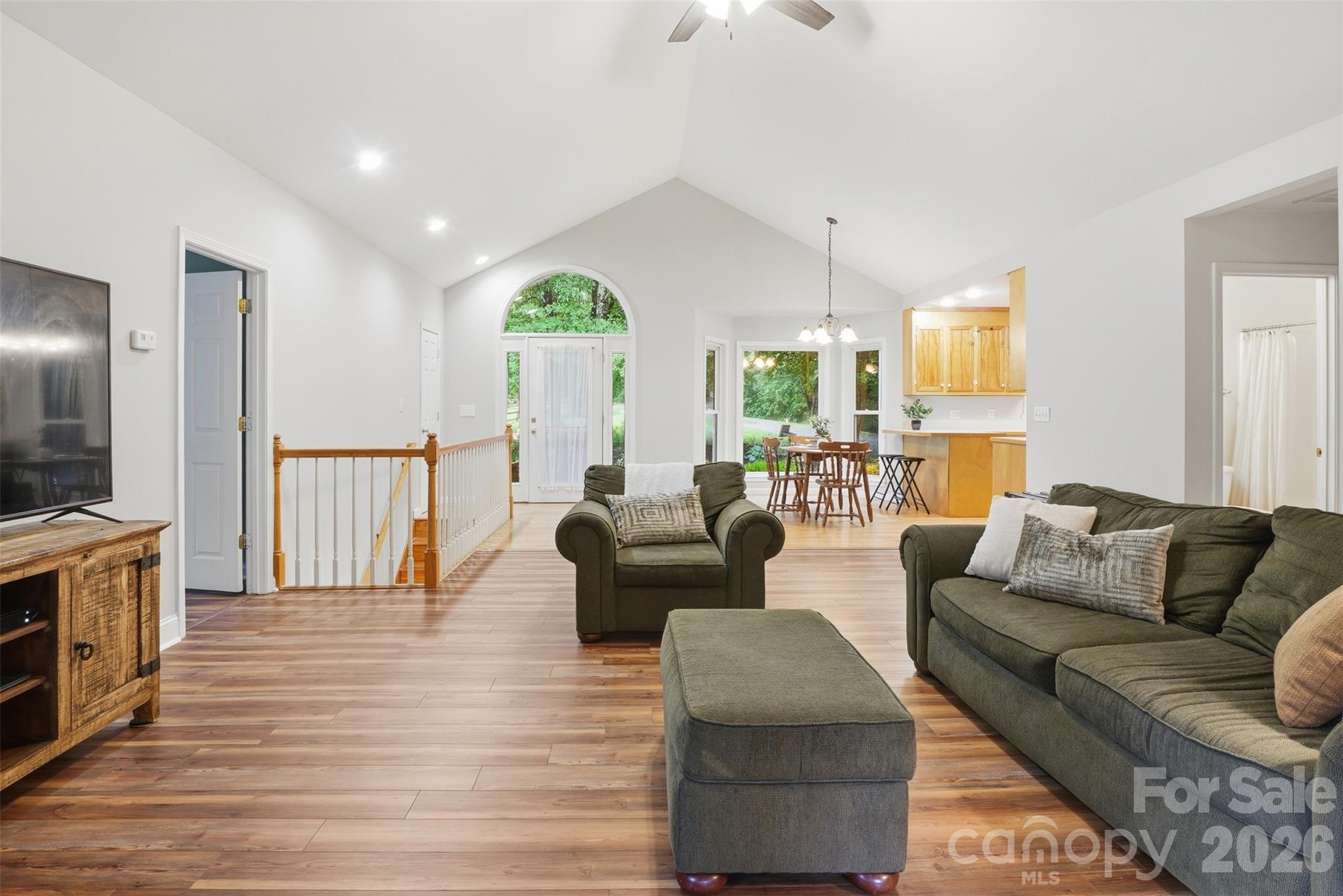 124 Stillmeadow Lane Property Photo 14