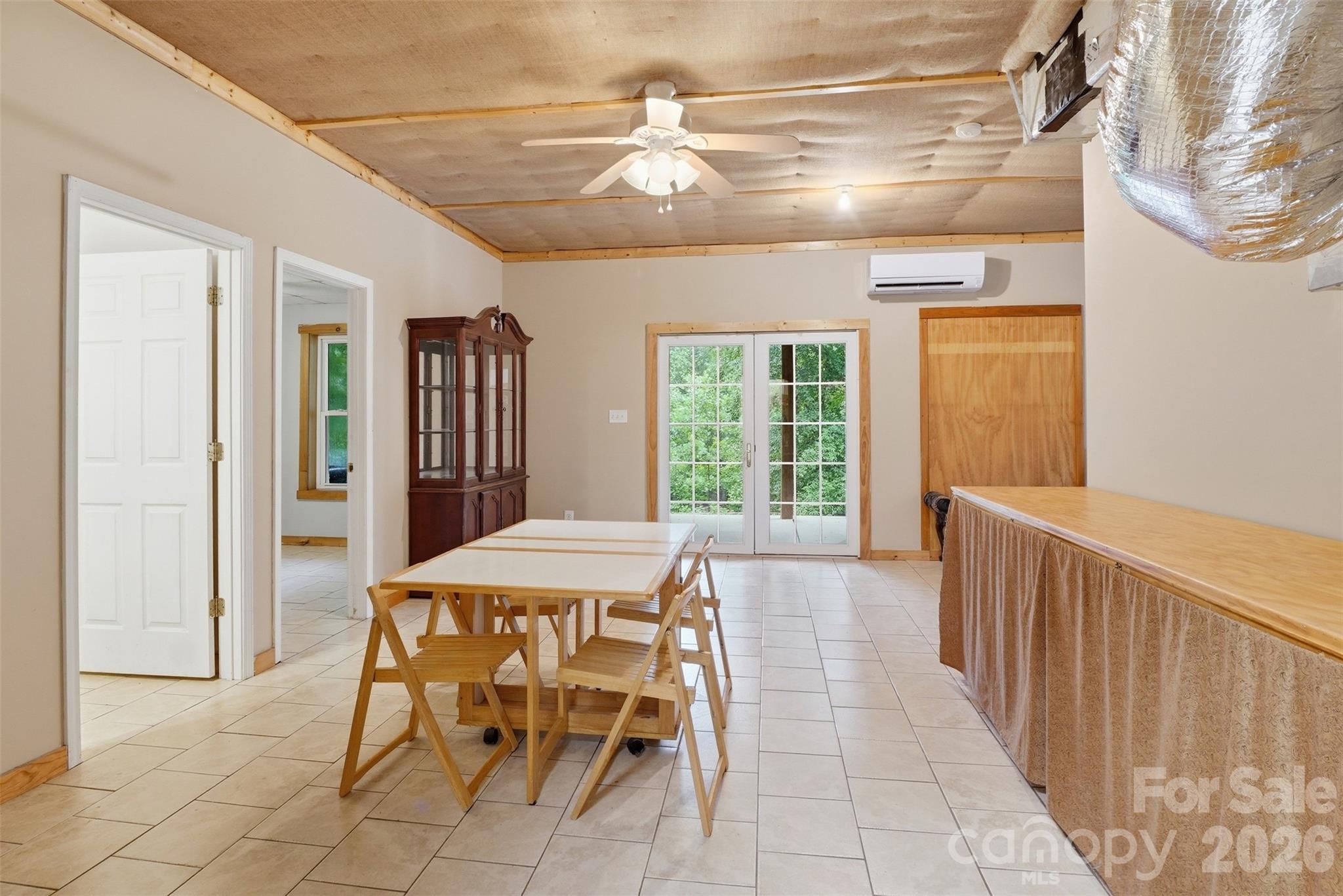 124 Stillmeadow Lane Property Photo 25
