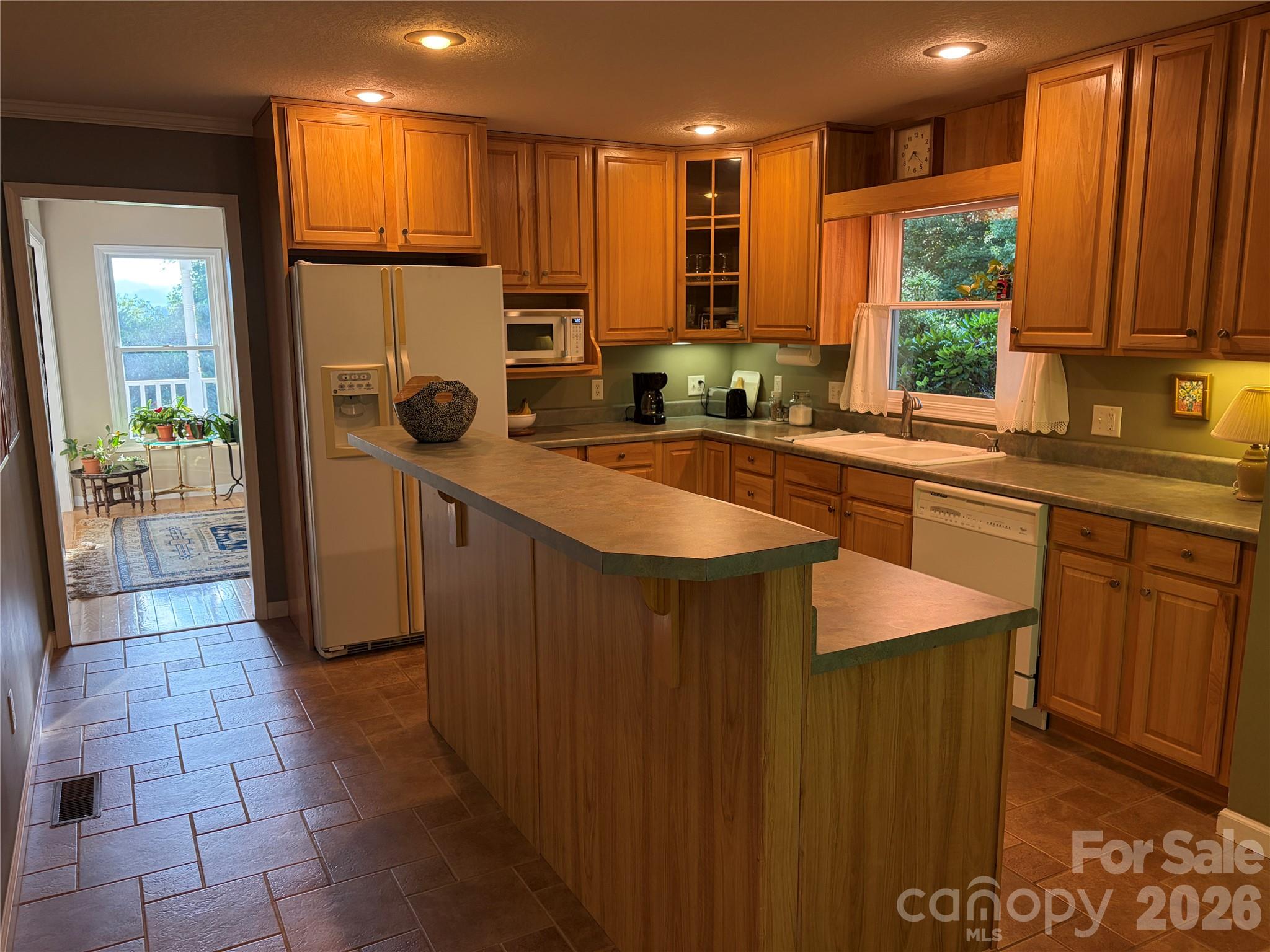 136 Johnnie Hills None Property Photo 7