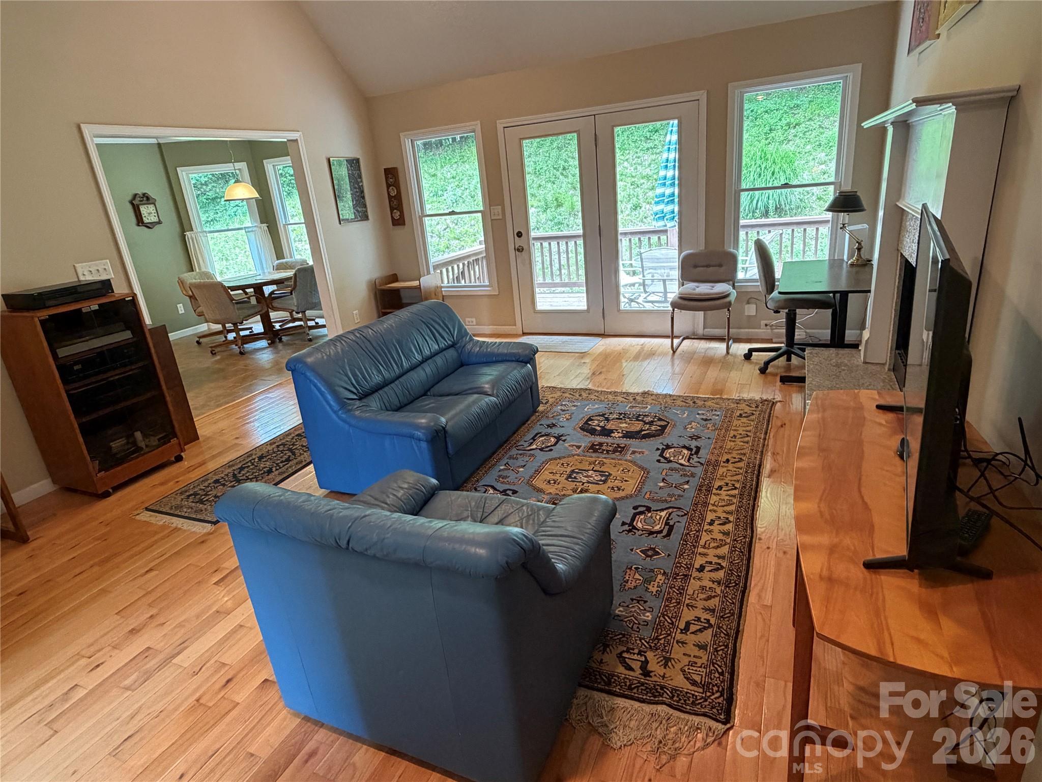 136 Johnnie Hills None Property Photo 10