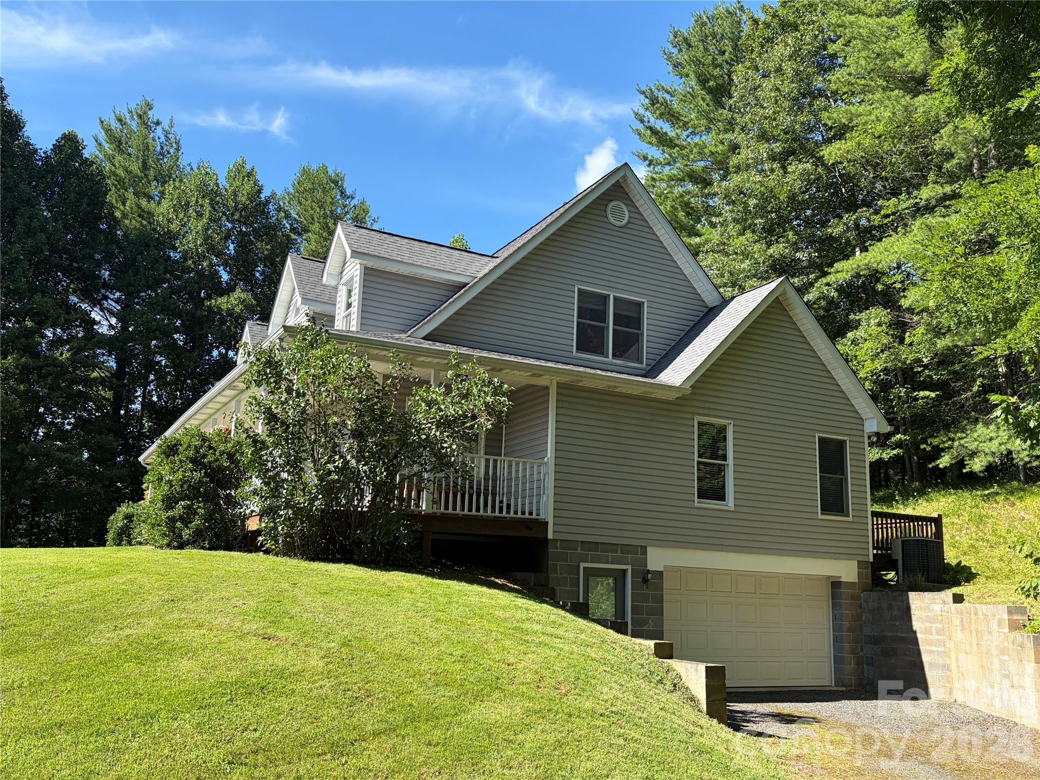 136 Johnnie Hills None Property Photo 31