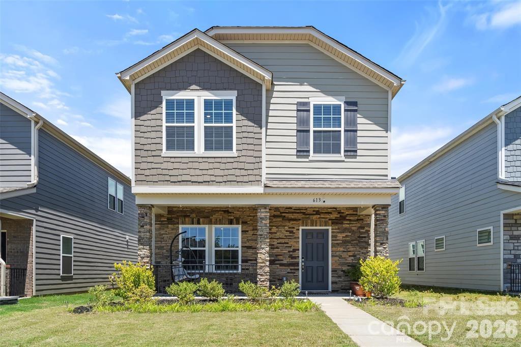 613 Cedar Knoll Circle Property Photo 1