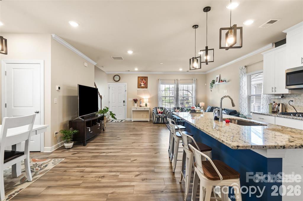 613 Cedar Knoll Circle Property Photo 11