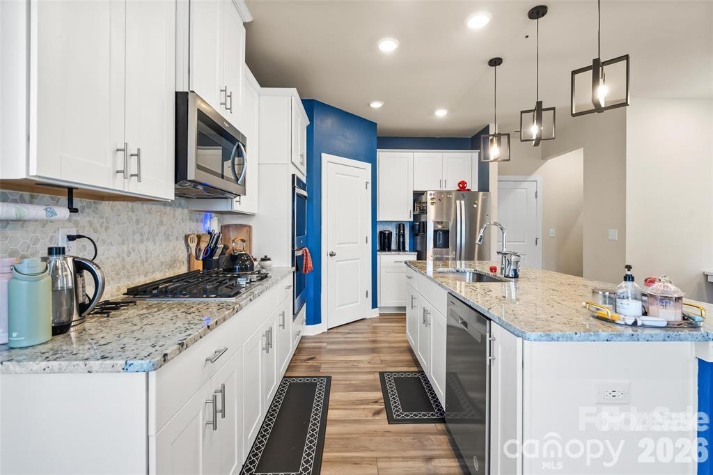 613 Cedar Knoll Circle Property Photo 15