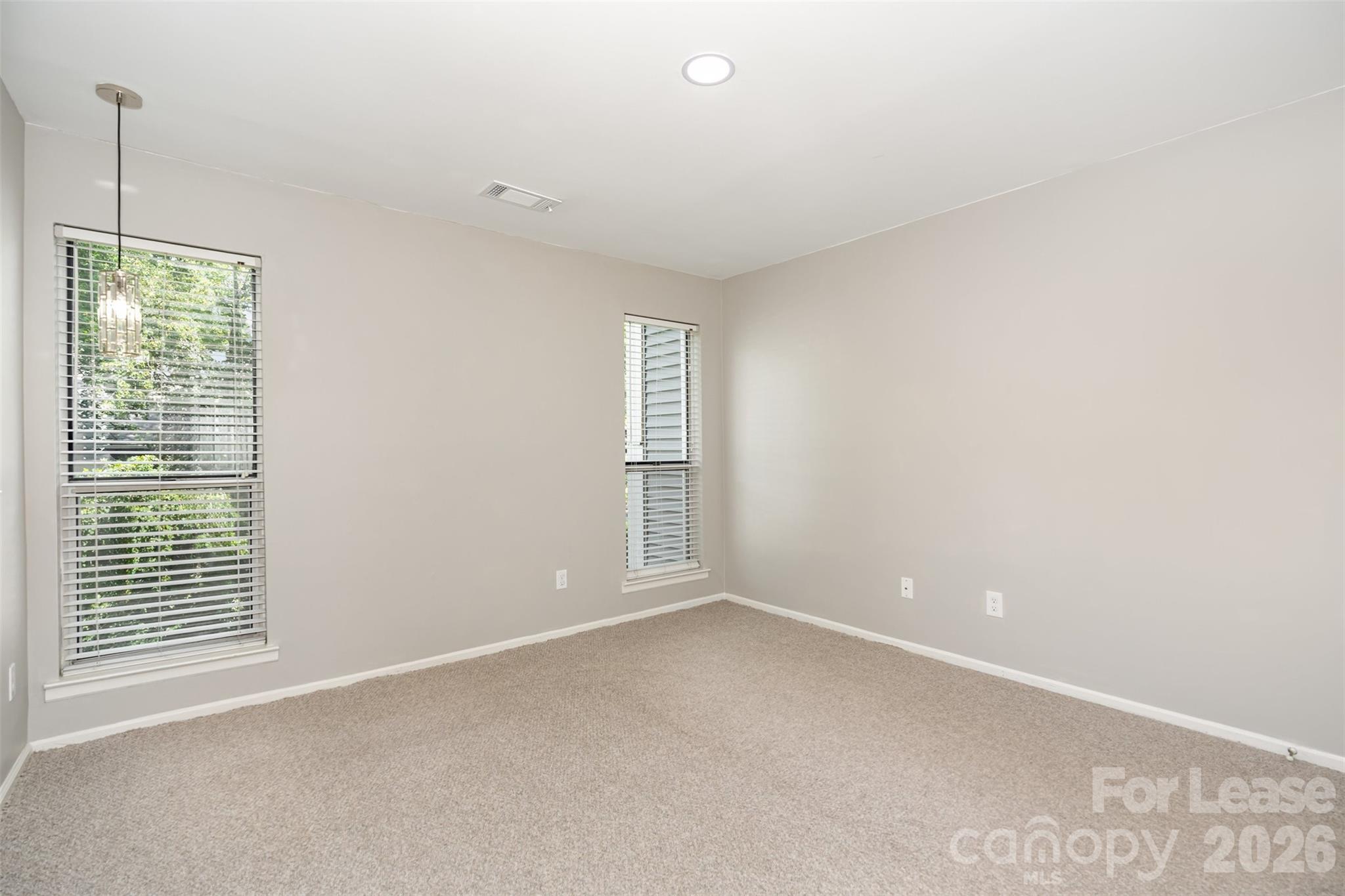 2516 Cranbrook Lane 9 Property Photo 12