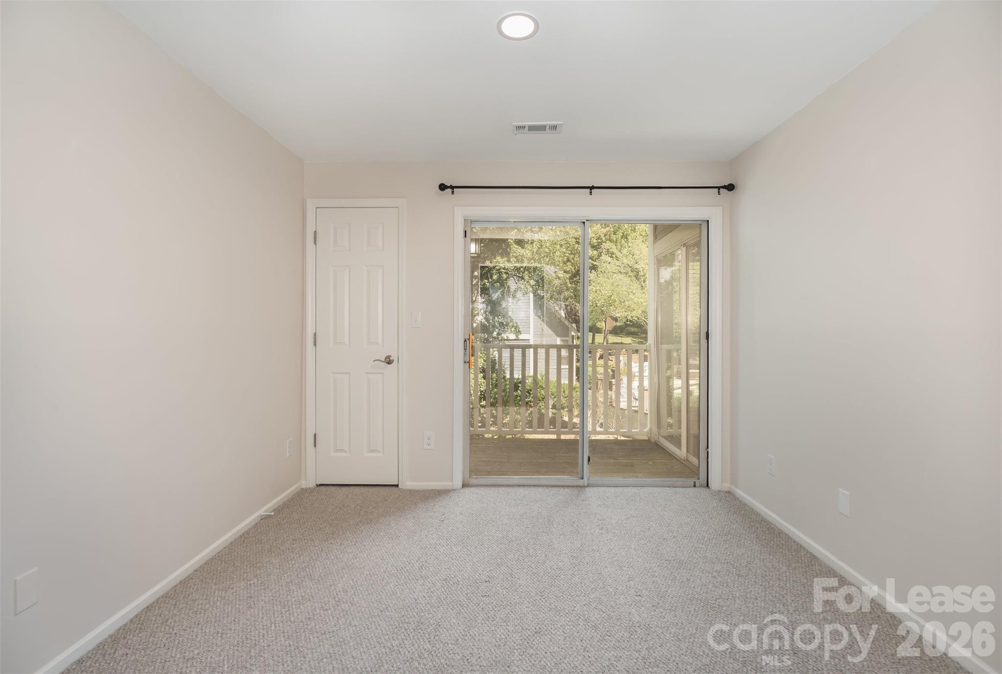 2516 Cranbrook Lane 9 Property Photo 17