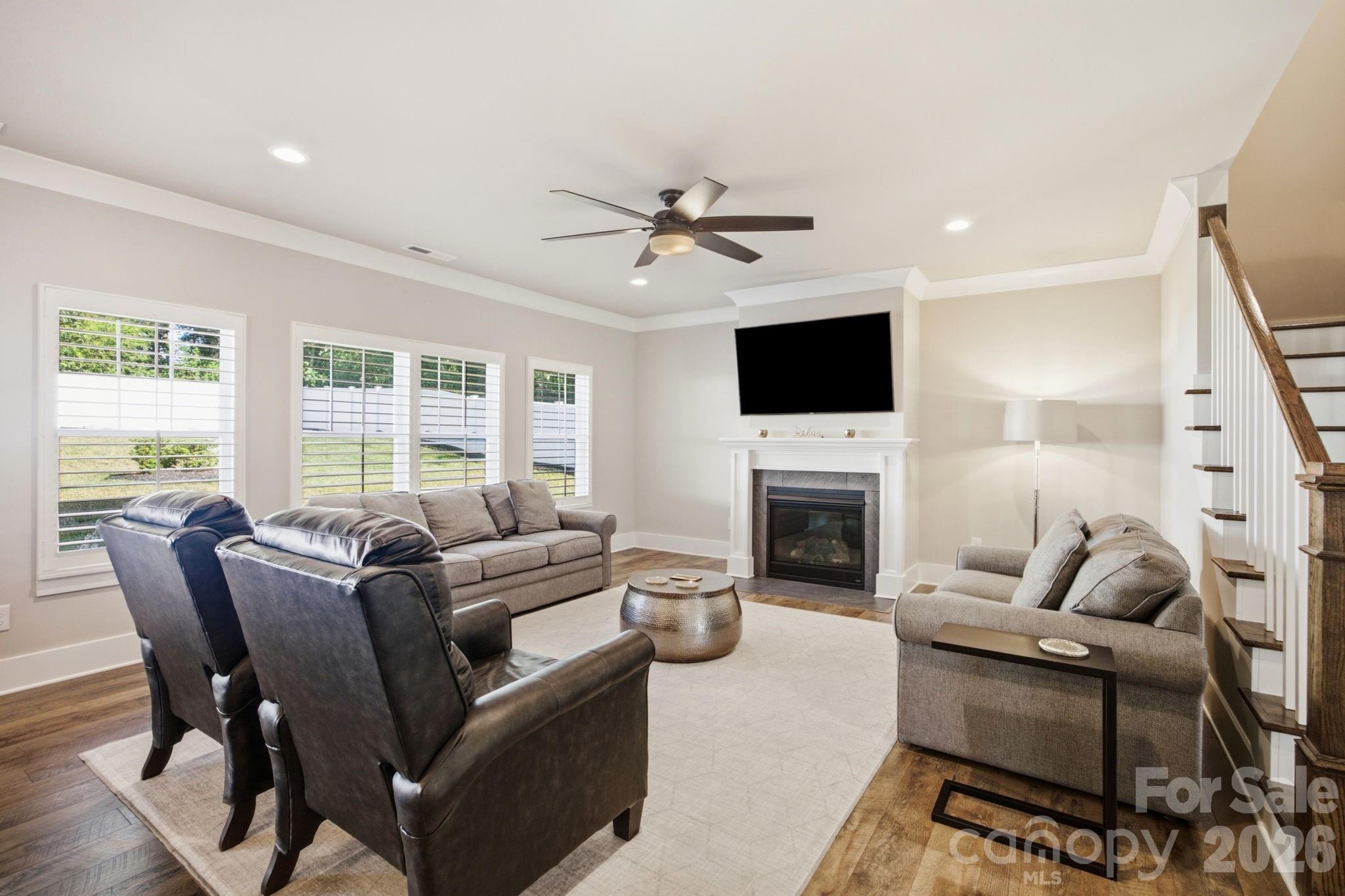 229 Elysian Drive Property Photo 11