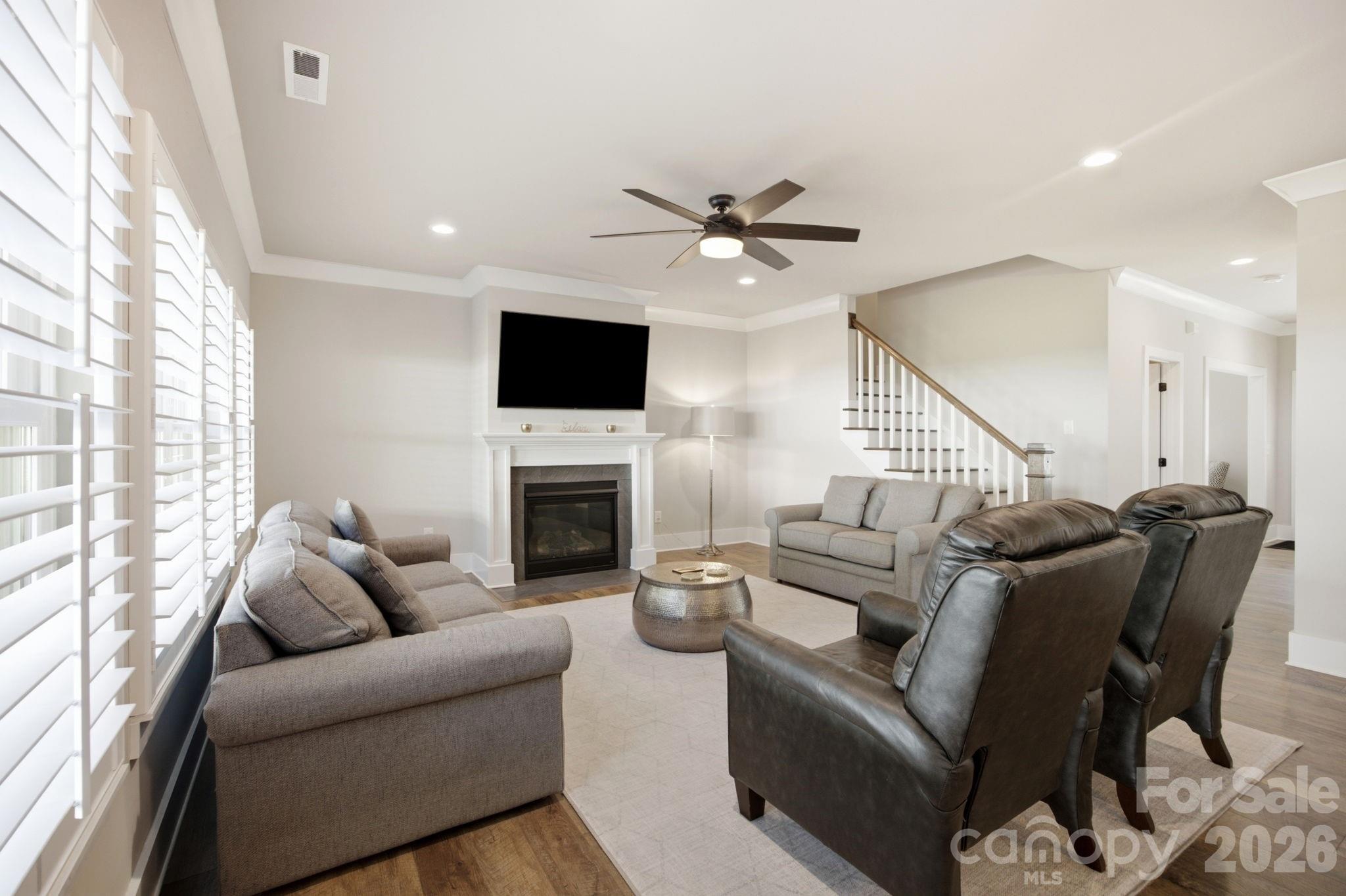 229 Elysian Drive Property Photo 12