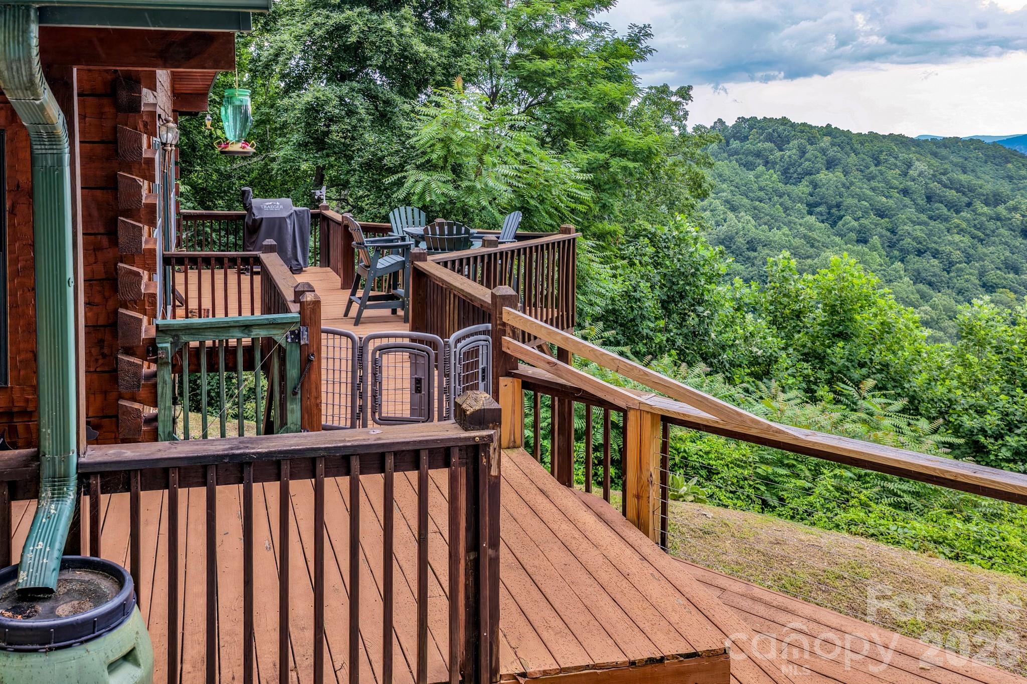 1411 Wolf Pen Road Property Photo 4