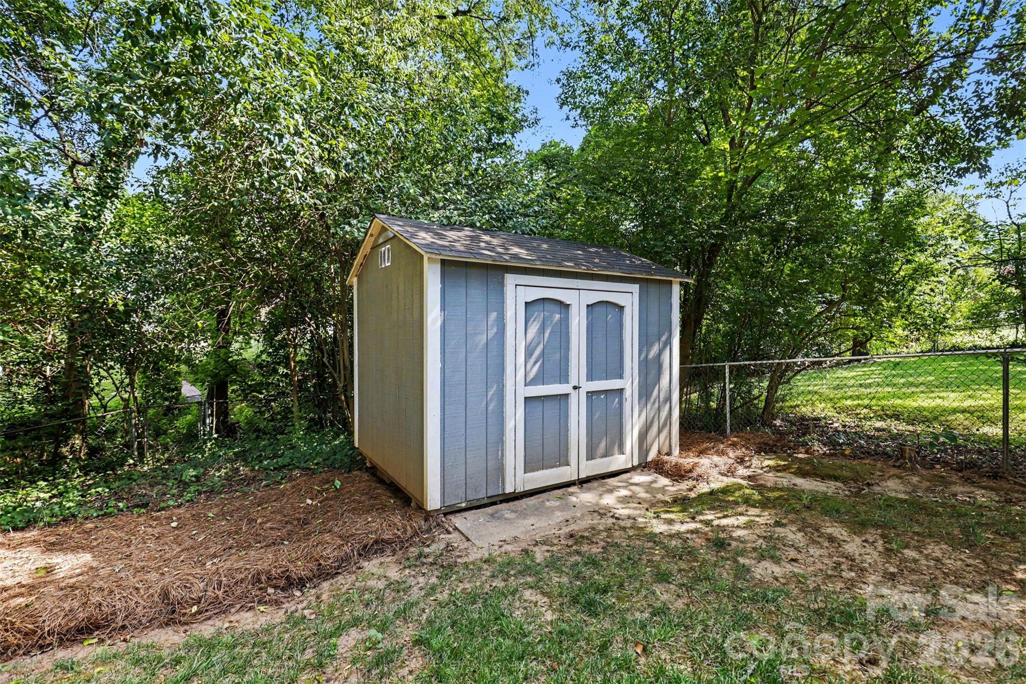 1338 Edgewater Drive Property Photo 29