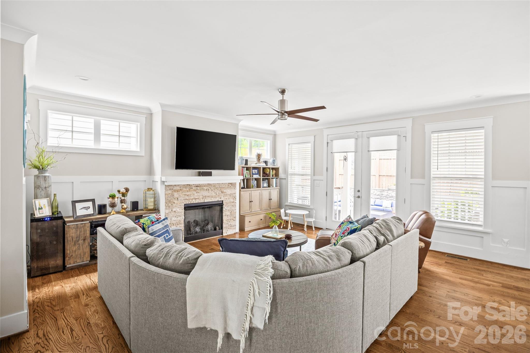 1923 Hamorton Place Property Photo 9