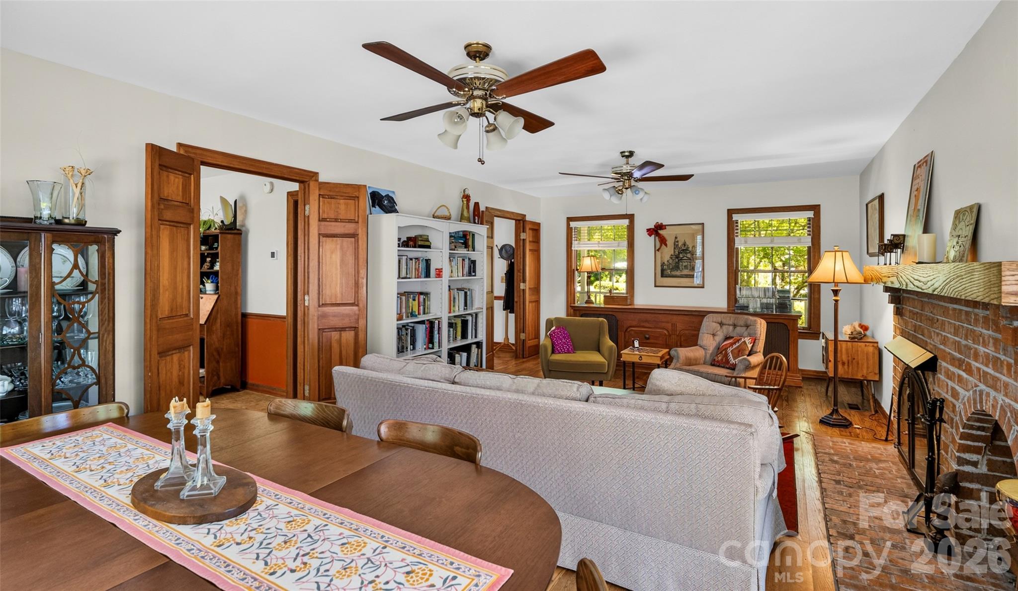 1064 Maplewood Court Property Photo 13