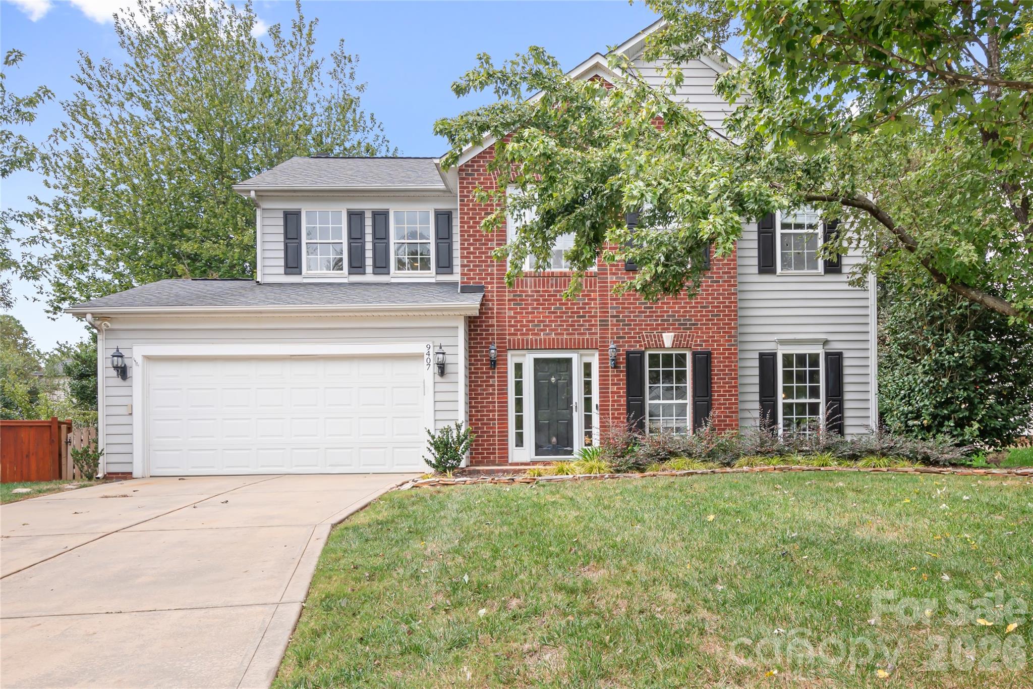 9407 Willow Tree Lane Property Photo 1