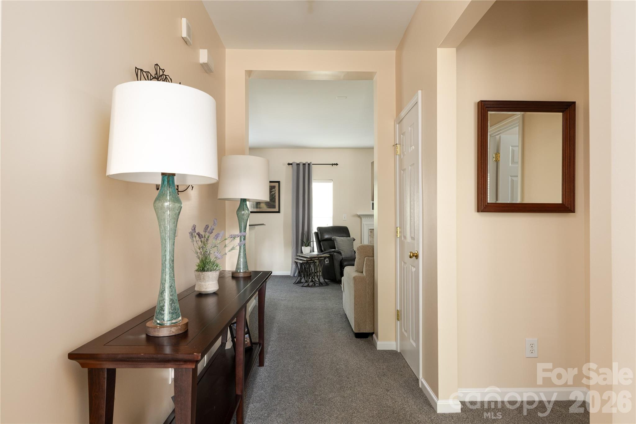 402 Abercairn Way Property Photo 3