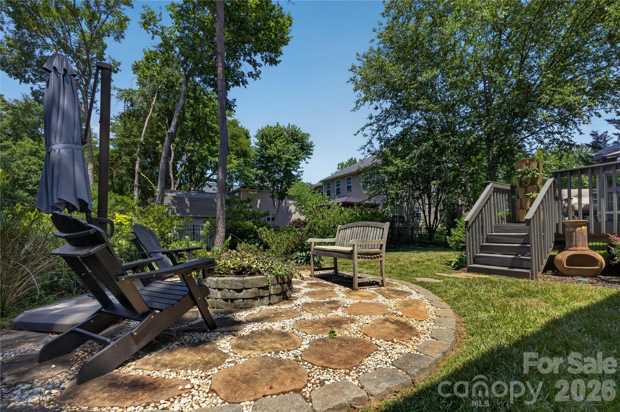 402 Abercairn Way Property Photo 29