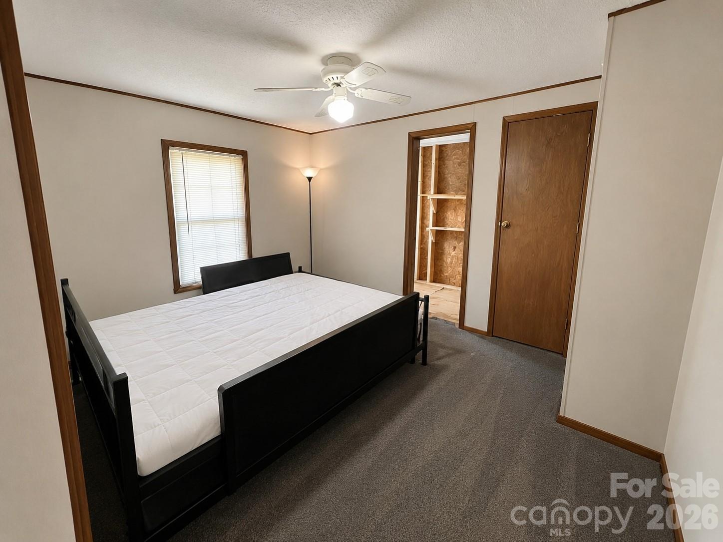312 S Miller Avenue Property Photo 8
