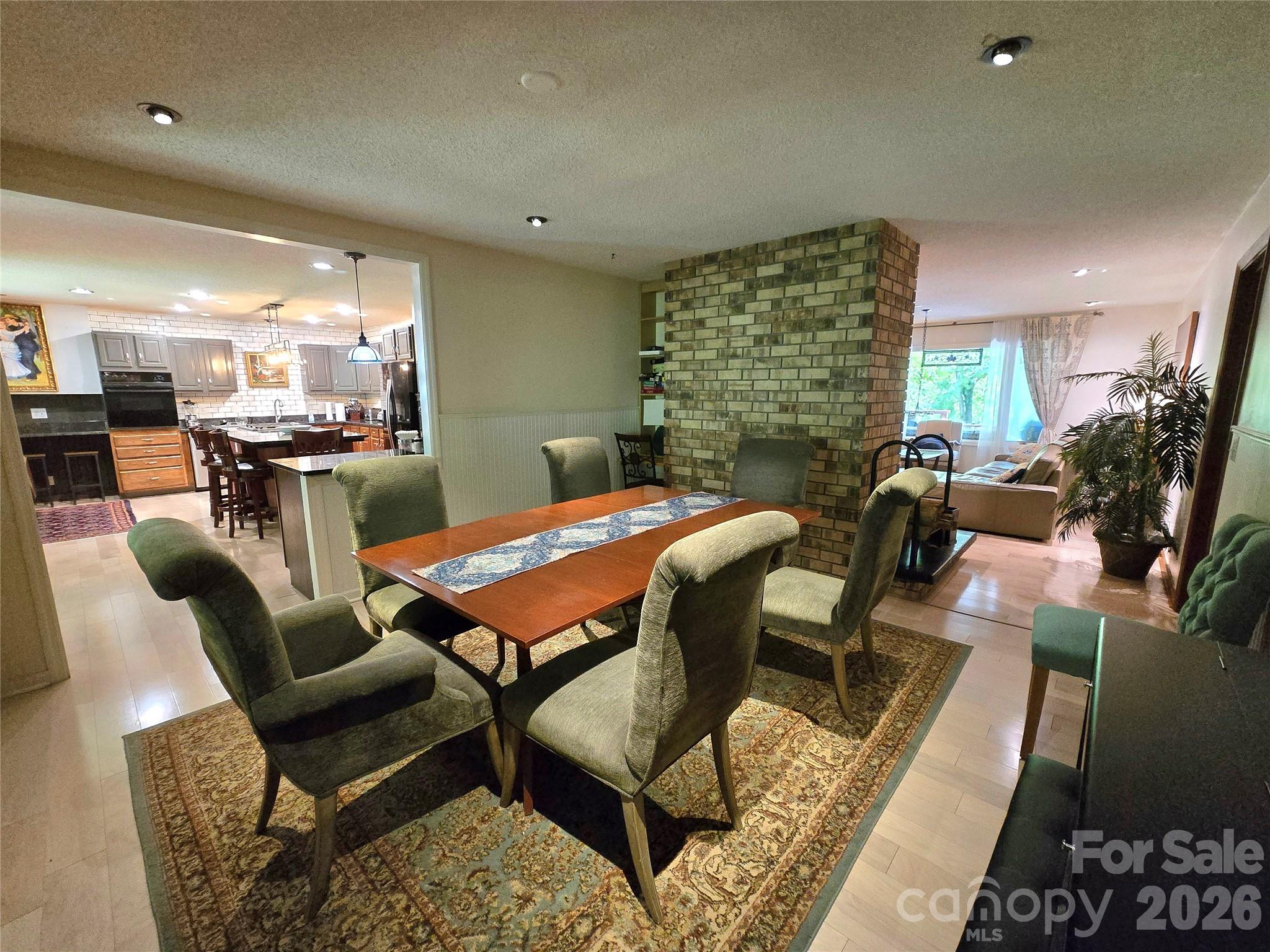 18 Rollingwood Road Property Photo 6