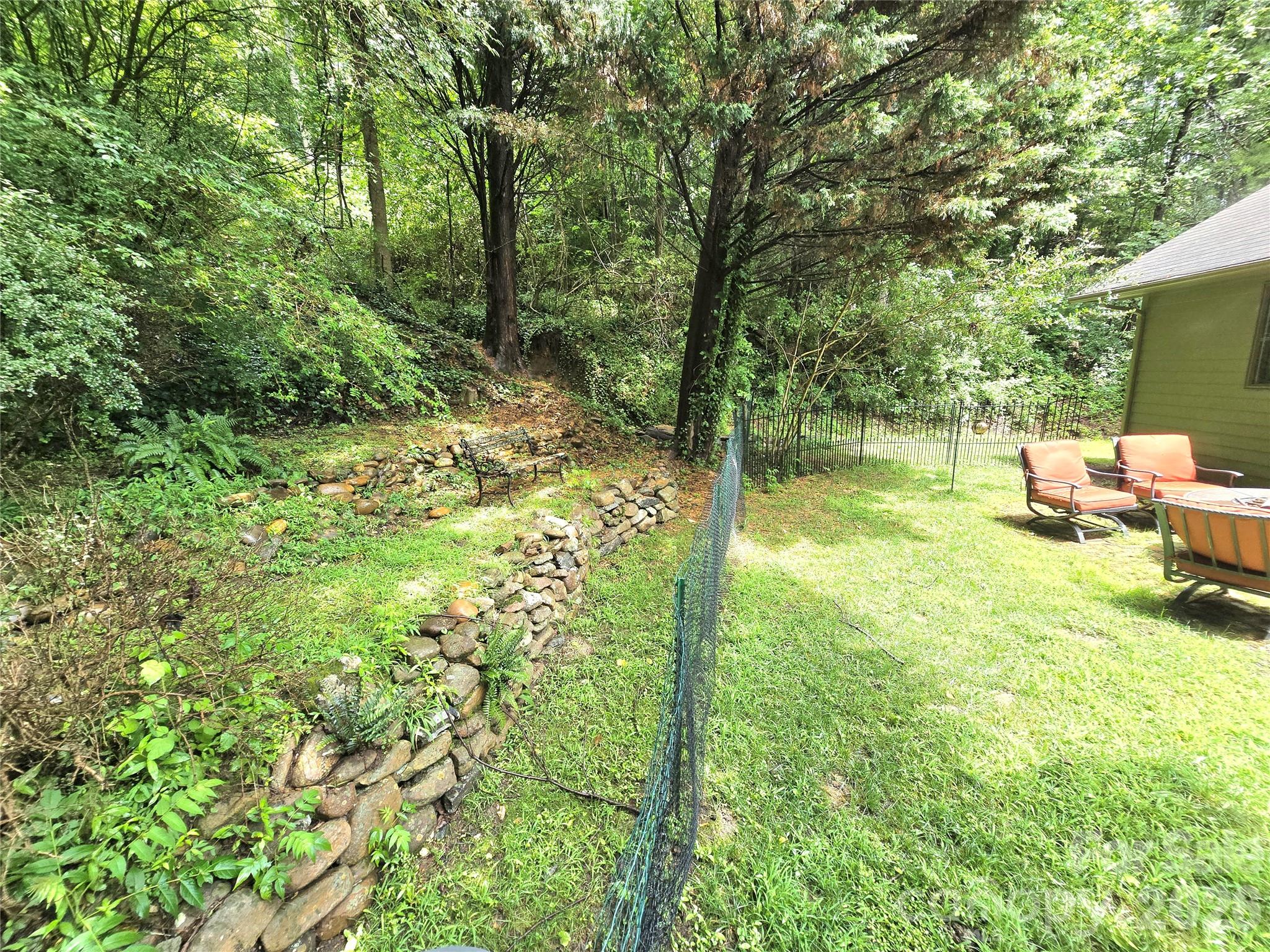 18 Rollingwood Road Property Photo 32