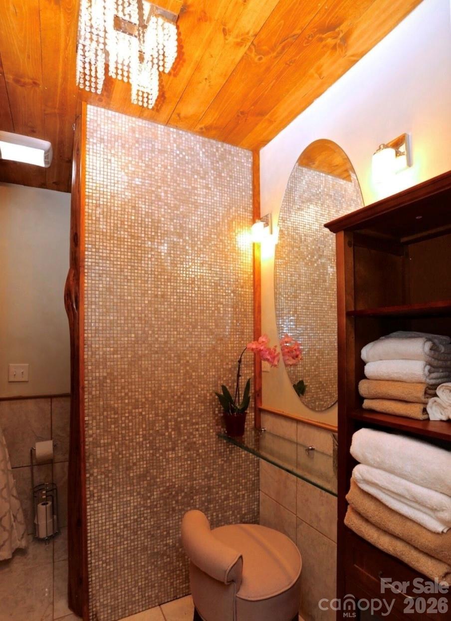 18 Rollingwood Road Property Photo 43