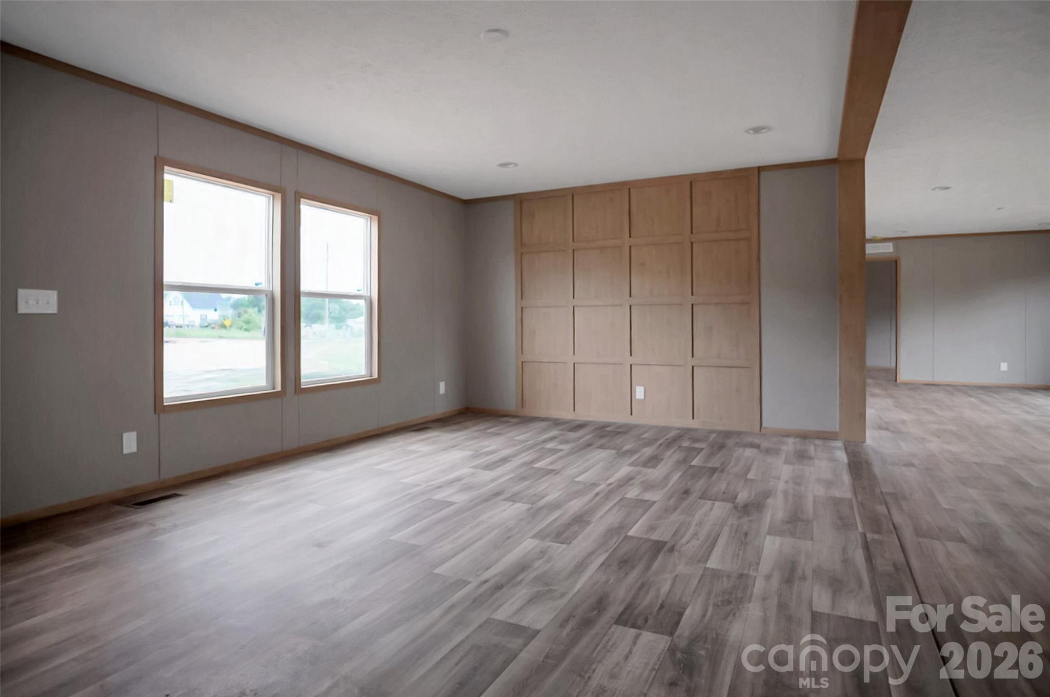 803 Eagle View Lane Property Photo 6