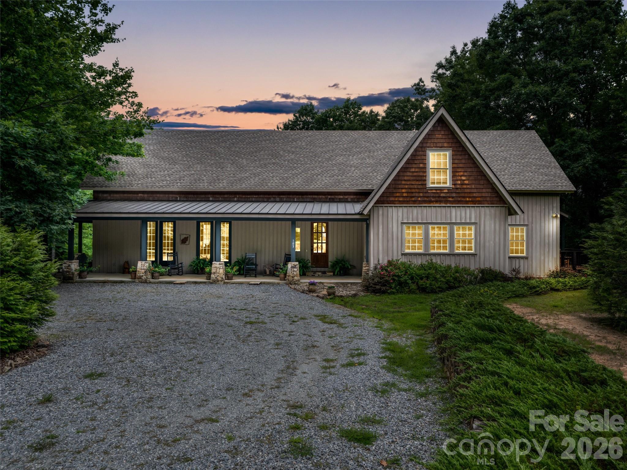 103 Old Saluda Drive 3a/3b Property Photo 1