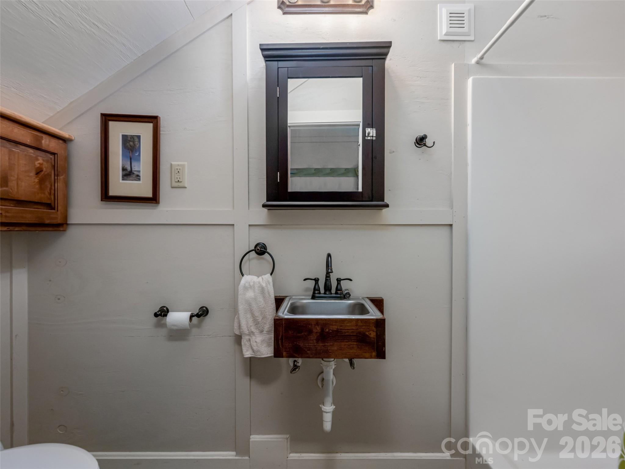 103 Old Saluda Drive 3a/3b Property Photo 34