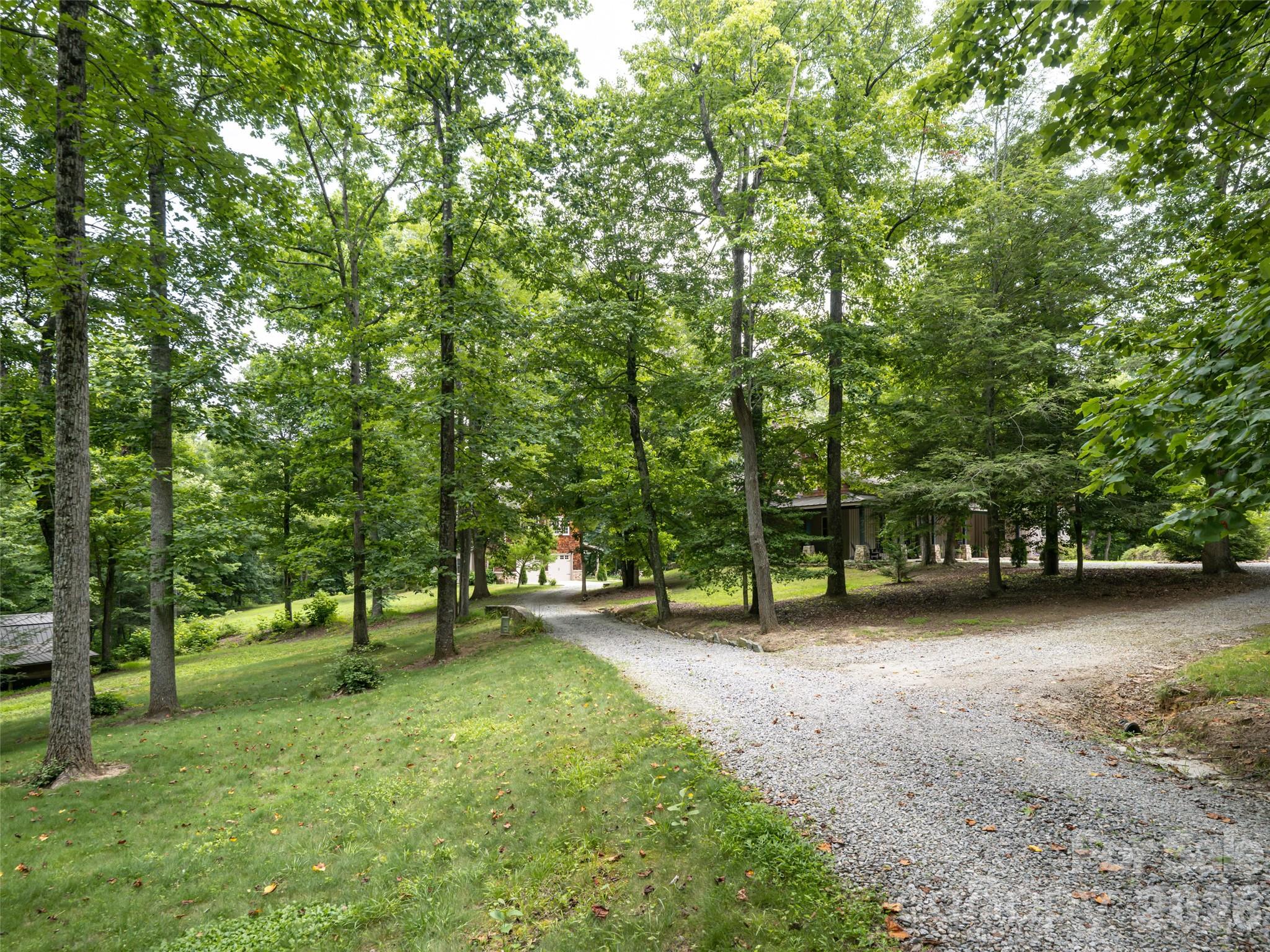 103 Old Saluda Drive 3a/3b Property Photo 48