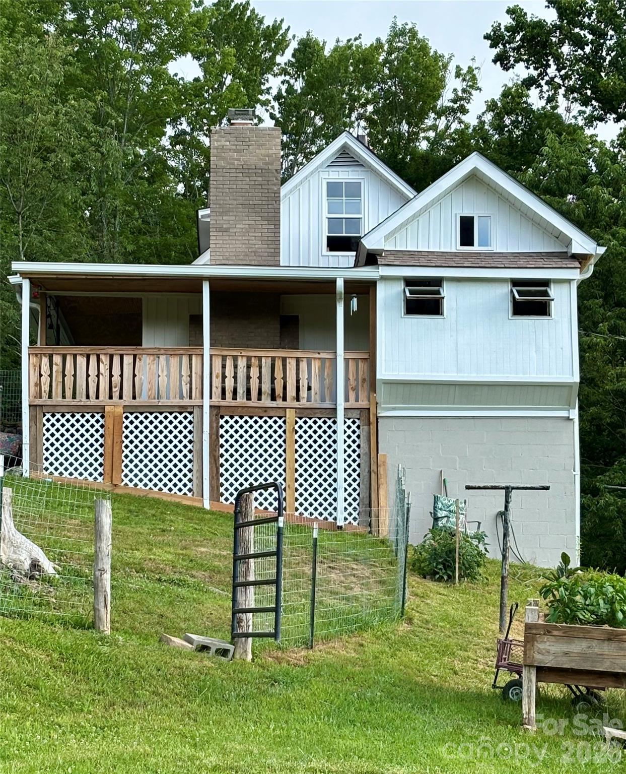 244 Flat Springs Road Property Photo 4