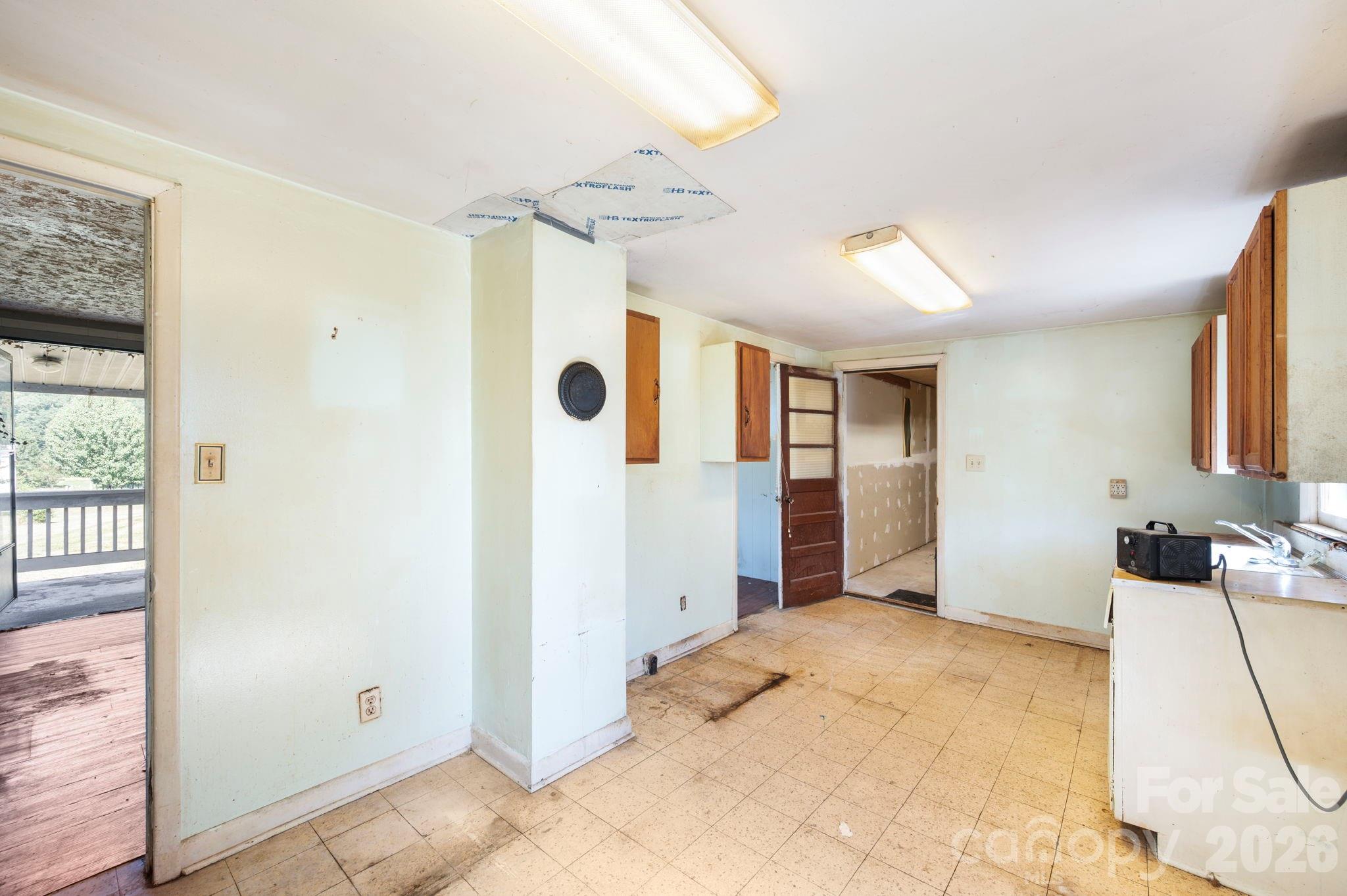 86 Sterling Drive Property Photo 12