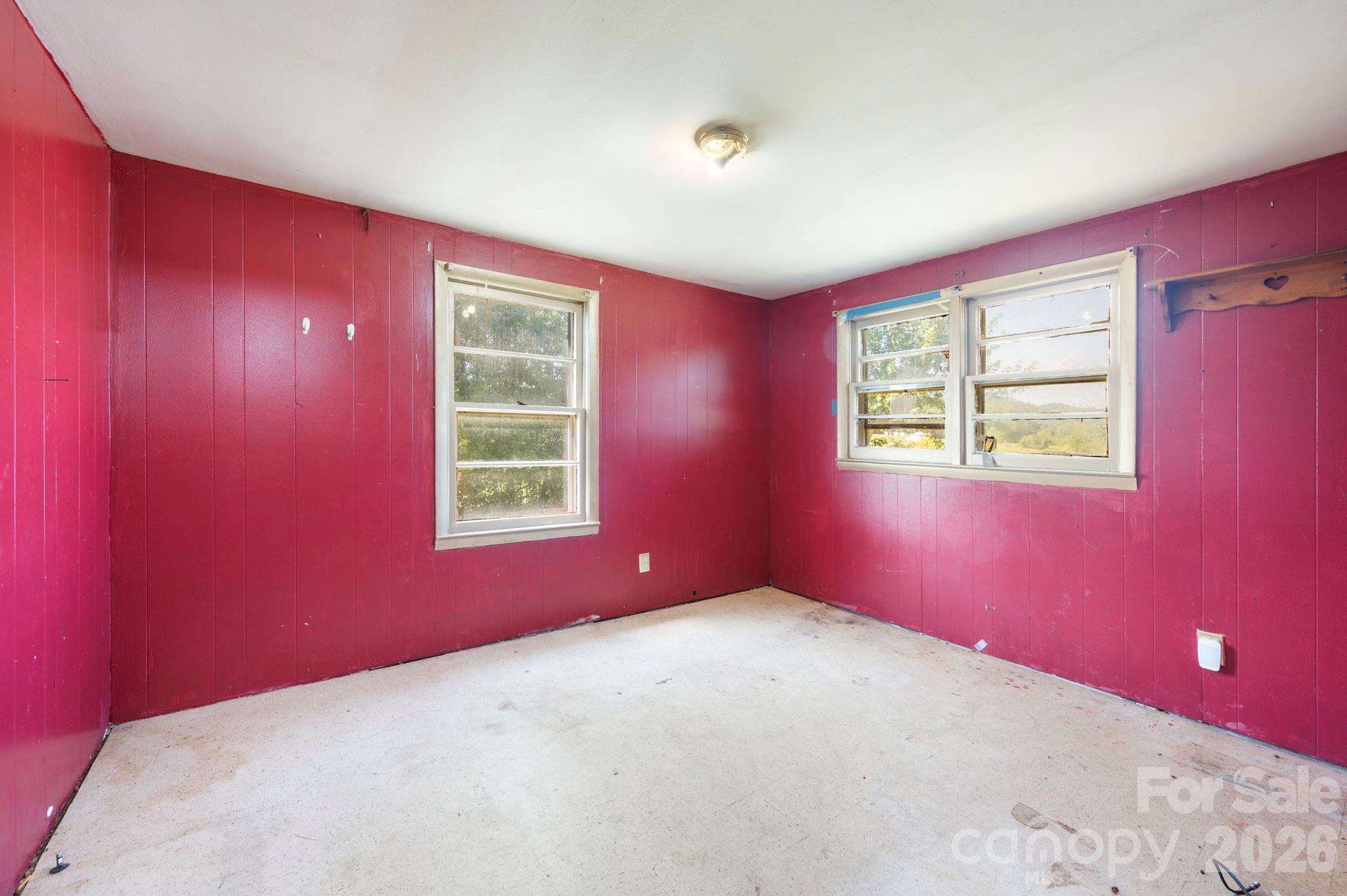 86 Sterling Drive Property Photo 14