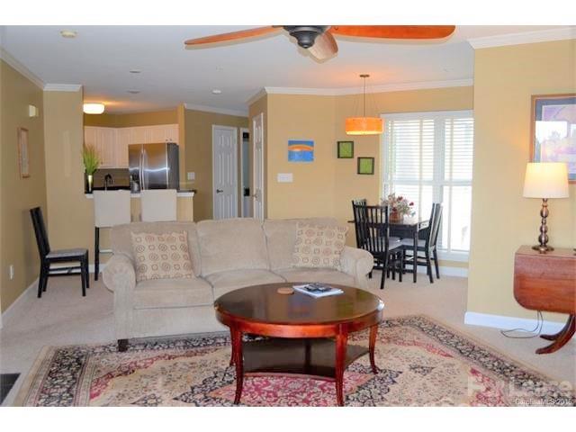 1313 Torrence Circle Property Photo 4