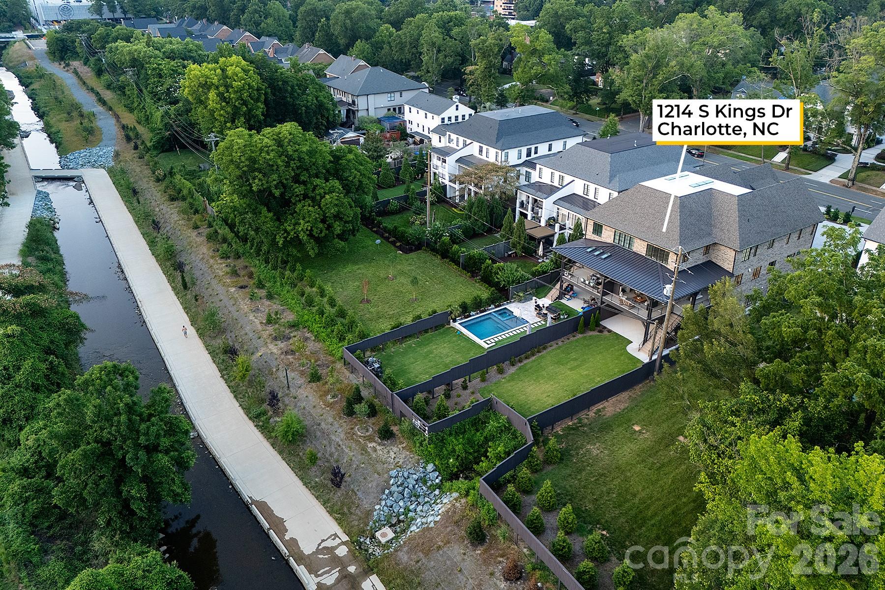 1214 S Kings Drive A Property Photo 1