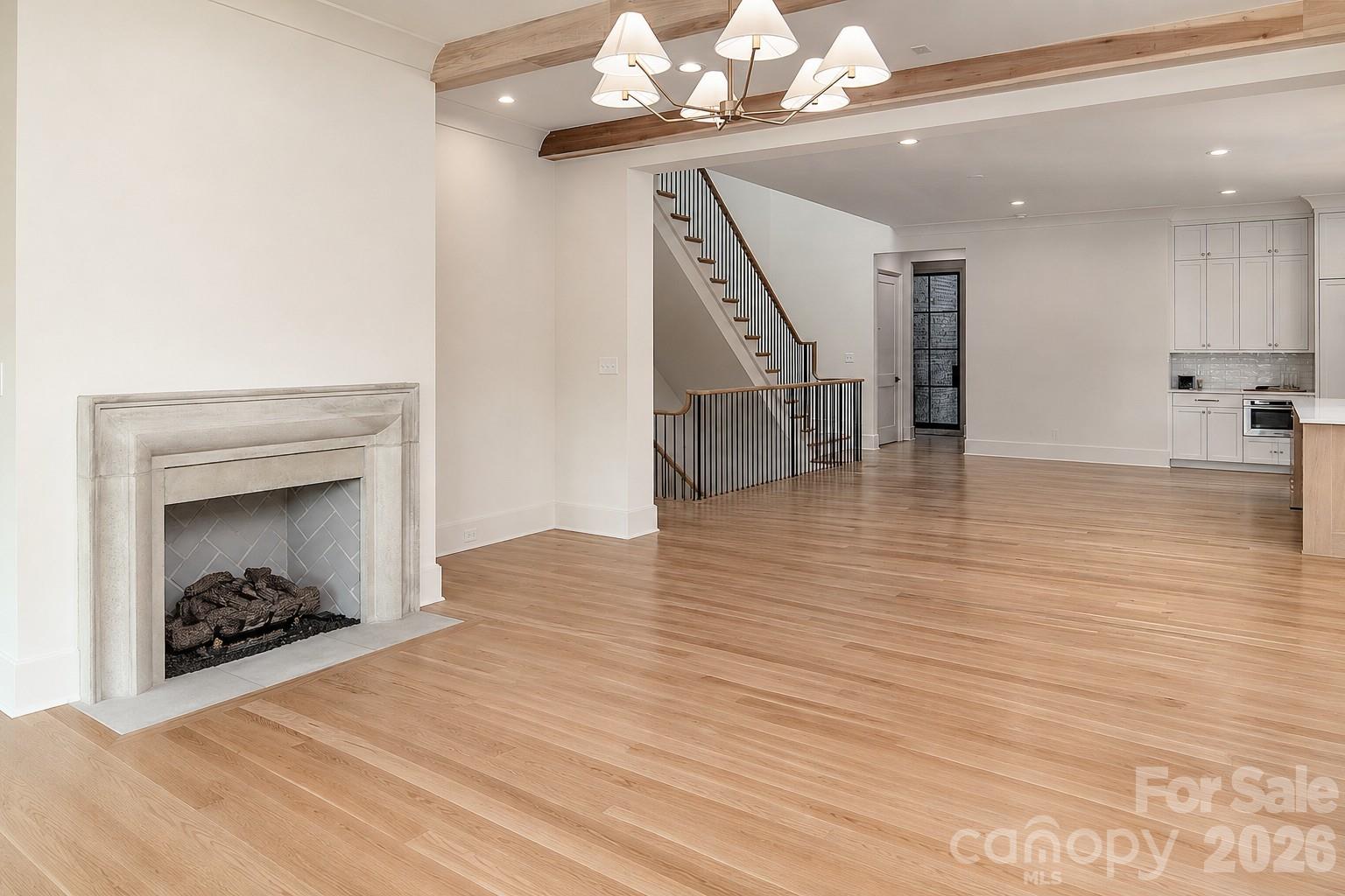 1214 S Kings Drive A Property Photo 22