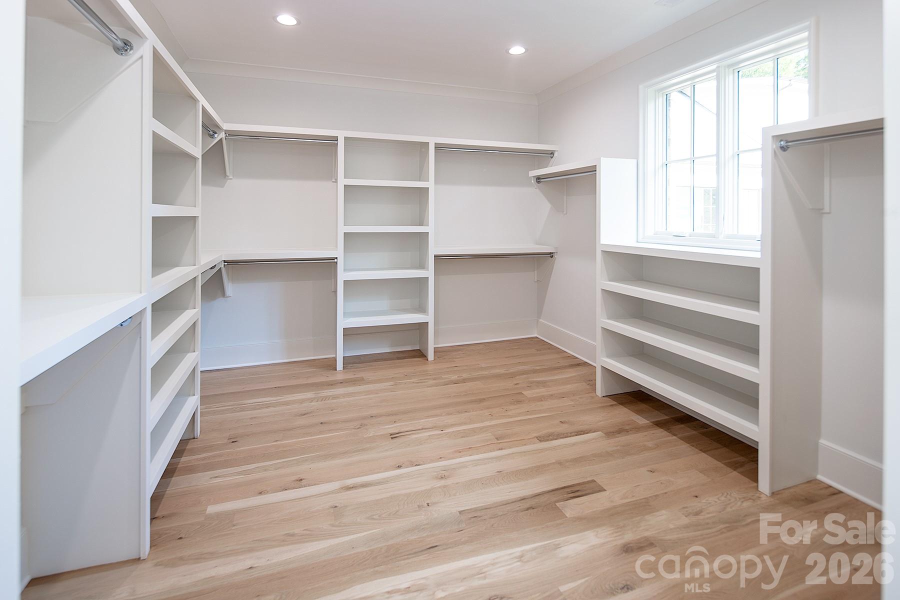 1214 S Kings Drive A Property Photo 27