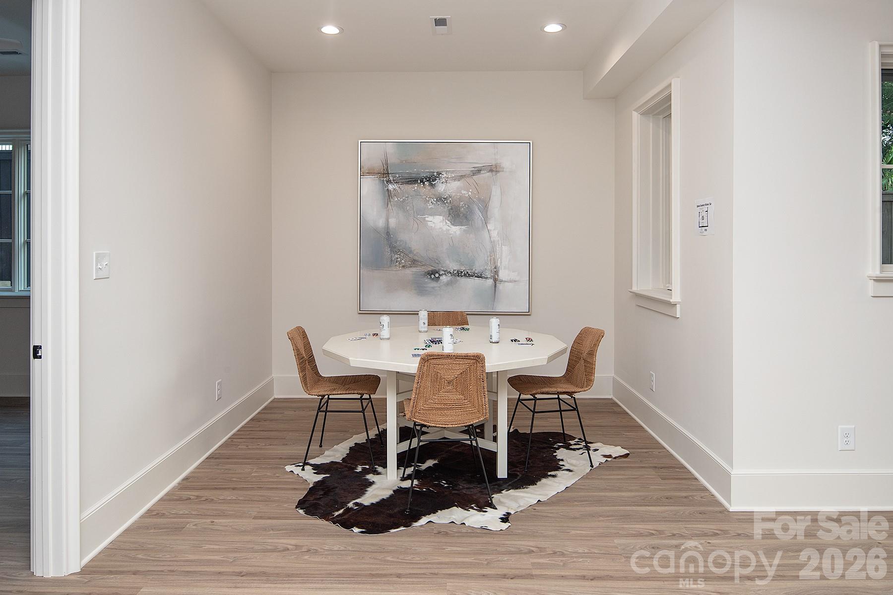 1214 S Kings Drive A Property Photo 39