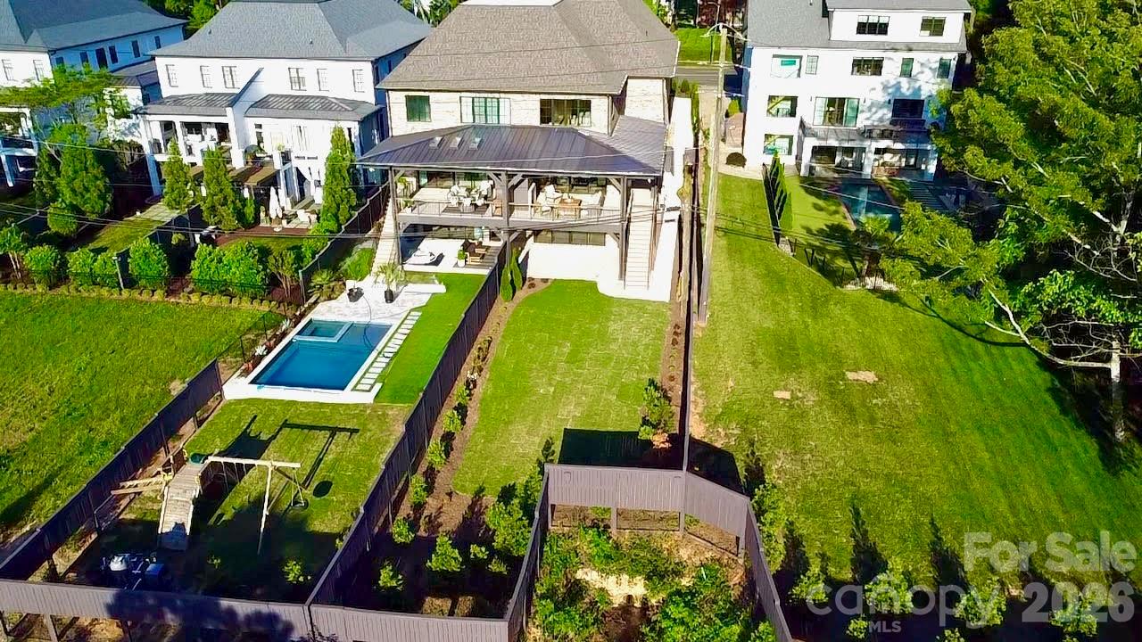 1214 S Kings Drive A Property Photo 43