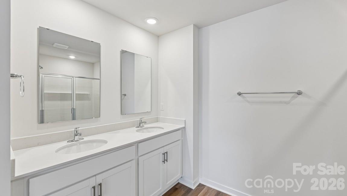 580 Dazzle Loop Property Photo 22