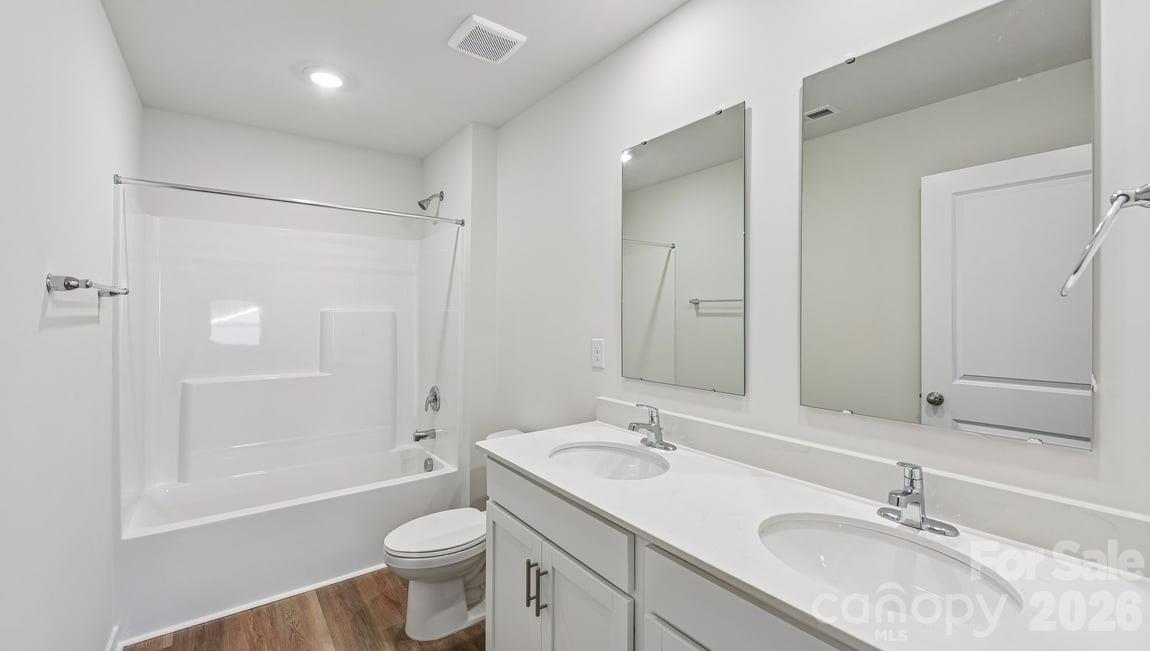 580 Dazzle Loop Property Photo 25