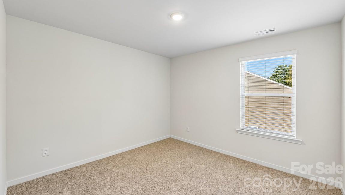 580 Dazzle Loop Property Photo 26