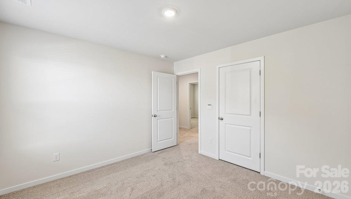 580 Dazzle Loop Property Photo 27