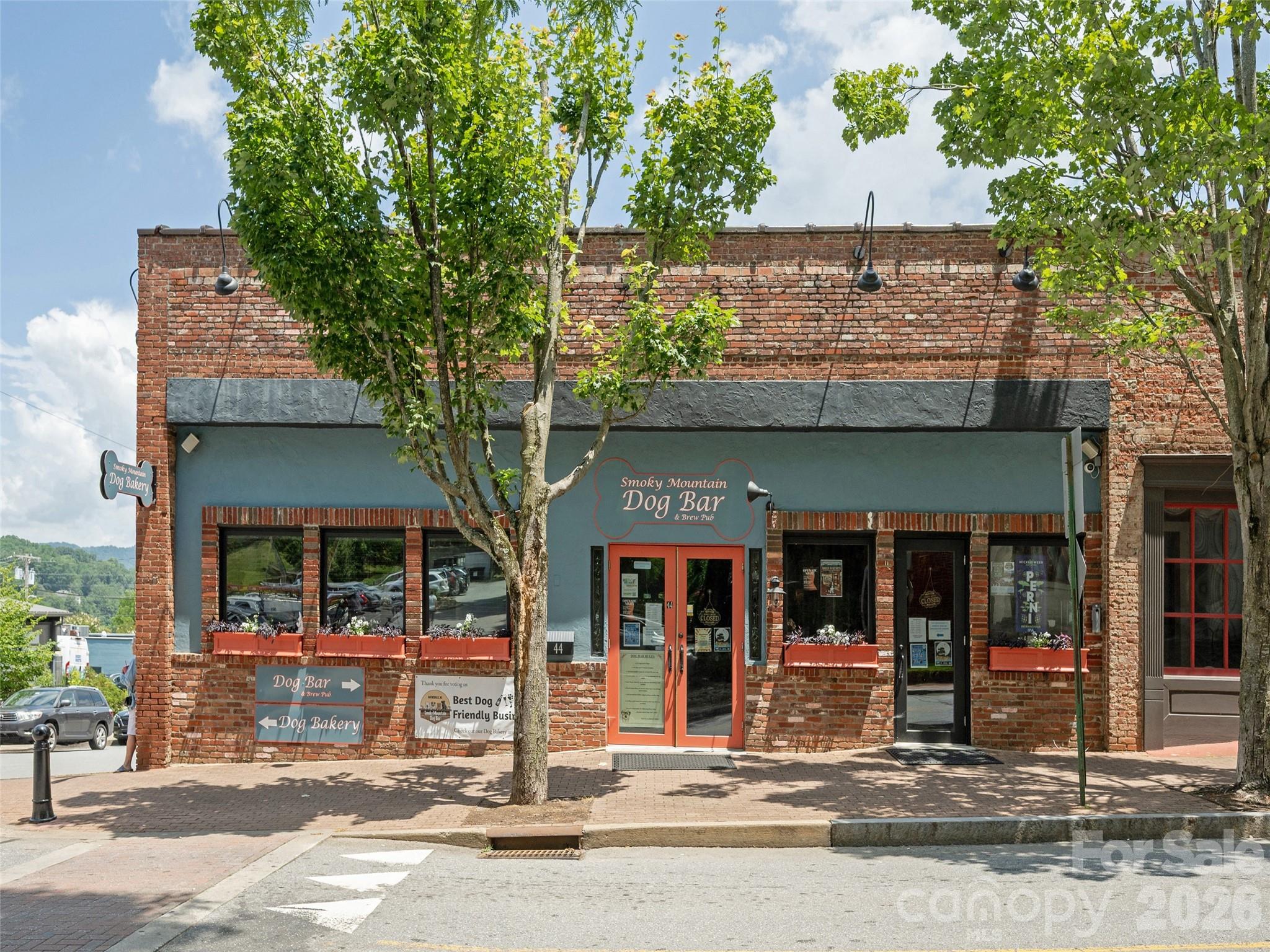 44 Church Street Property Photo 2